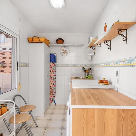 Semesterbostad Spacious Private Family With Ac And Pool San Vicente Raspeig